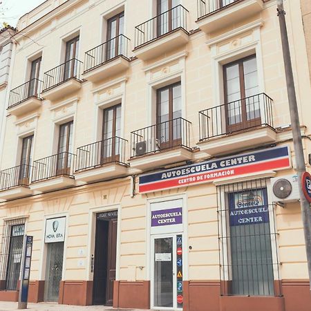 Apartamentos Puerta Sevilla Херес-де-ла-Фронтера Экстерьер фото